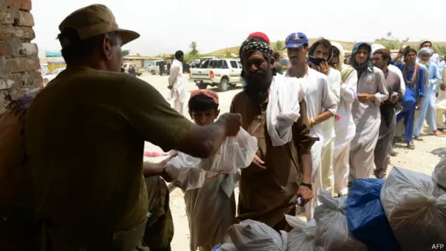 ماضی کی نسبت اس مرتبہ متاثرین کے لیے حکومت کی جانب سے مناسب انتظامات دیکھنے کو نہیں مل رہے