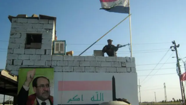 اكتسحت داعش صفوف الجيش العراقي فلاذ الجنود النظاميون بالفرار إلا قليل منهم