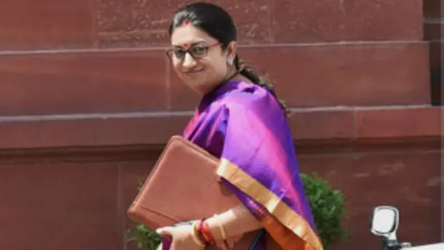 स्मृति ईरानी