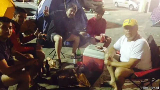 chilenos fazem churrasco
