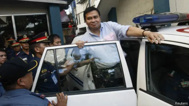 Jose diduga menyalah gunakan uang untuk program anti kemiskinan.