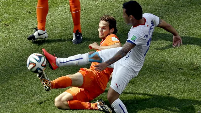 میچ کے پہلے ہاف میں کوئی ٹیم گول نہیں کر سکی تھی۔