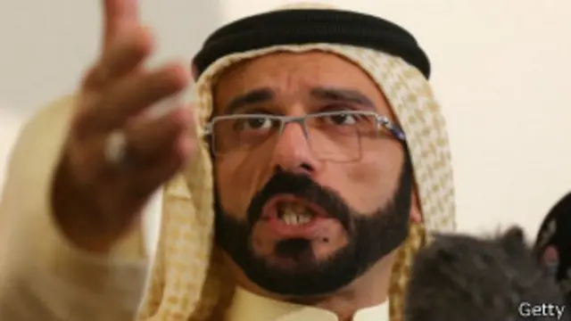 يقود حاتم الدليمي مجلس ثوار عشائر الأنبار