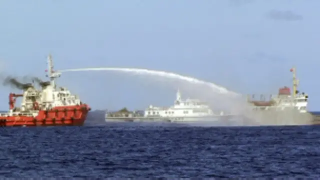 越共中央总书记阮富仲表示，面对中越之间的紧张关系，越南应为所有的可能做好准备，其中包括战争。