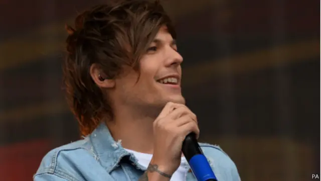 selfie dengan Louis Tomlinson