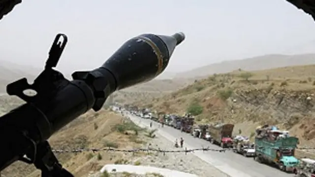 ٹانک میں چند روز پہلے جنوبی وزیرستان کے محسود قبیلے کے دو افراد کو بھی فائرنگ کرکے ہلاک کر دیا گیا تھا