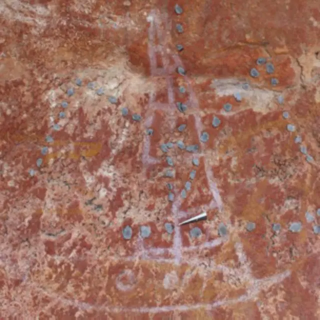 Lukisan kapal Indonesia di gua Austalia utara. 