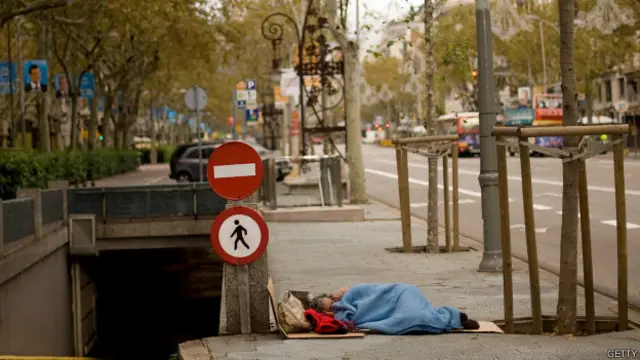 Sem-teto na Espanha (Getty)