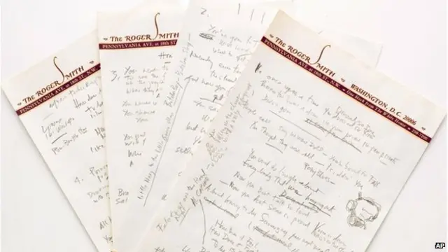 مخطوطة أشهر أغنيات "بوب ديلان" بـ 2 مليون دولار