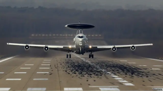 Самолет-разведчик НАТО АВАКС