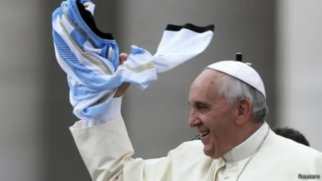 يسعى البابا فرانسيس إلى استئصال الفساد وكافة أشكال الانتهاكات من البنك