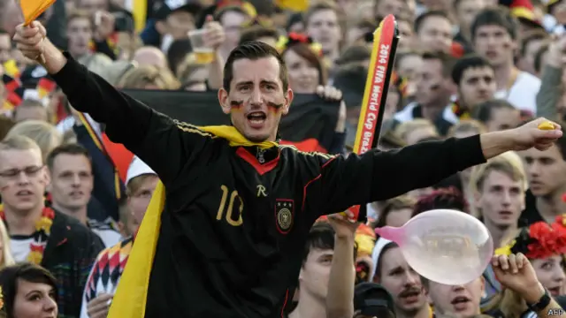 फ़ुटबॉल फ़ैन