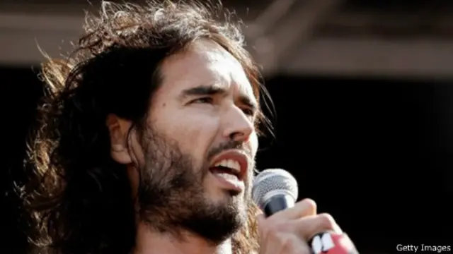 الفنان الكوميدي راسيل براند من بين المطالبين بمراجعة سياسة الحكومة بشأن التعامل مع المخدرات