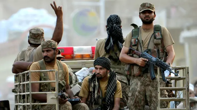 فوج کے مطابق وزیرستان میں آپریشن بڑی کامیابی سے جاری ہے