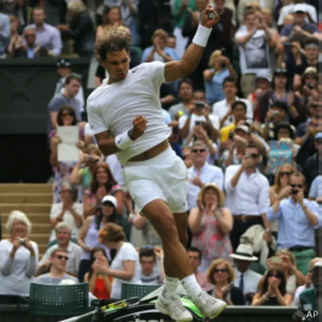 納達爾在獲勝後歡呼