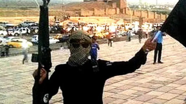 داعش اور سنی مسلمانوں کا اتحاد عراق کے کئی علاقوں پر قبضہ کر چکا ہے جن میں عراق کا دوسرا بڑا شہر موصل بھی شامل ہے