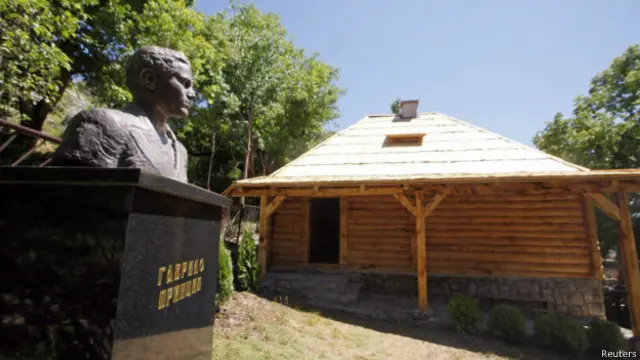 Bósnios sérvios pretendem abrir a casa em Obljaj, onde Princip nasceu, para homenageá-lo