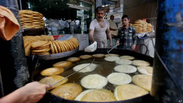 पाकिस्तान में बढ़ती महंगाई