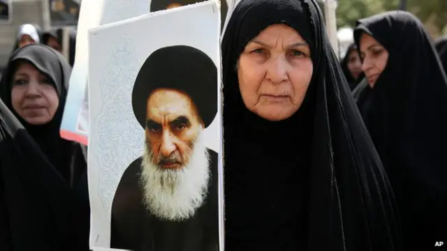 توصیه‌های اخلاقی سیستانی در کاهش موارد نقض حقوق بشر در خلال جنگ با داعش تاثیر فراوان داشته و زمینه همراهی کشورهای سنی منطقه با عراق در جریان مبارزه با داعش یاری رسانده است.