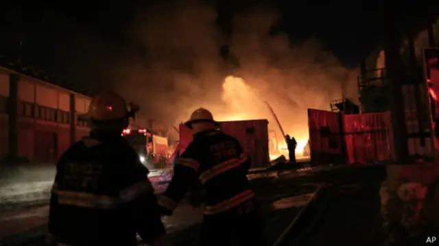 الغارات الإسرائيلية جاءت بعد إطلاق صواريخ على مدينة سديروت.