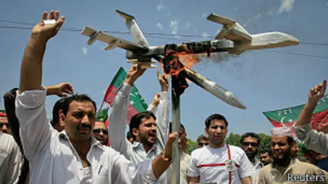 پاکستان میں رائے عامہ کا بڑا حصہ امریکہ ڈرون حملوں کے خلاف ہے