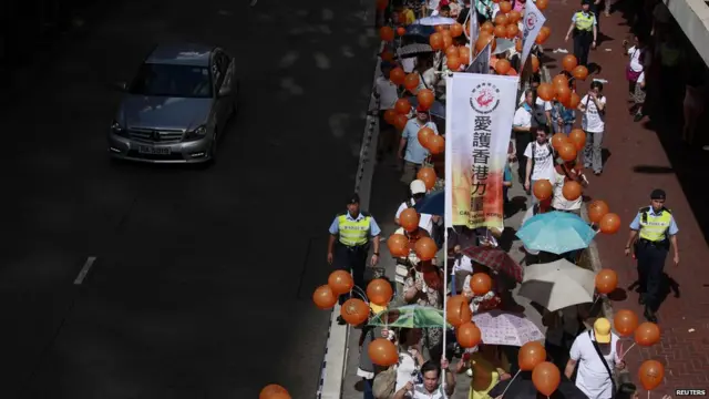 亲北京团体“爱护香港力量”游行往香港警察总部反对“占领中环”运动及其民间投票（29/6/2014）