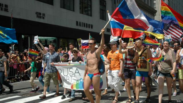 Россияне на гей-параде в Нью-Йорке