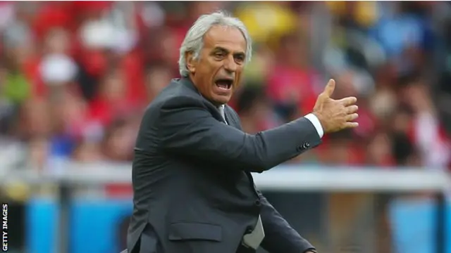 Vahid Halilhodzic mengatakan pertanyaan soal siapa yang puasa adalah kurang etis. 