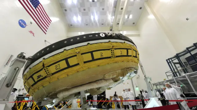 Аппарат на сборочном стапеле