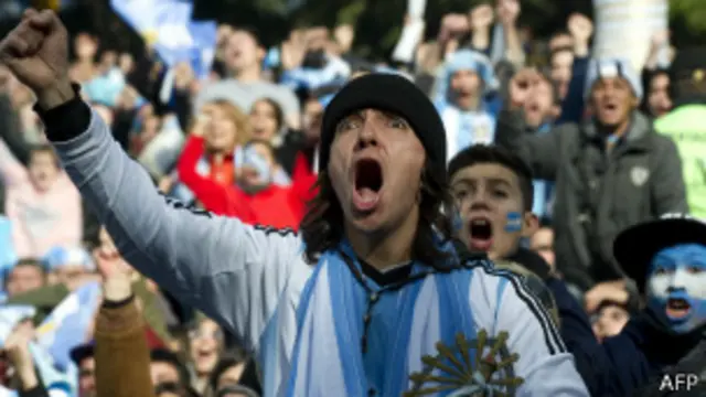 Torcedor argentino em partida contra a Nigéria / Crédito: AFP