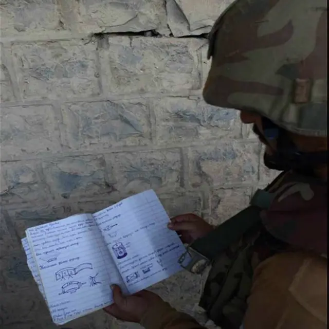 اس فیکٹری میں بم سازوں کے لیے ہدایت نامے اور لٹریچر بھی برآمد ہوا اور اس فیکٹری میں تربیت بھی دی جاتی تھی۔