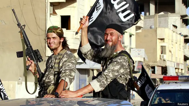 आईएसआईएस के चरमपंथी, सीरिया के उत्तरी क्षेत्र में