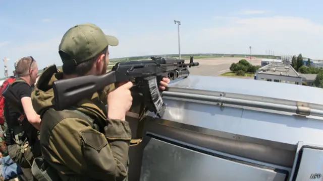 Про-российские боевики в Донбассе