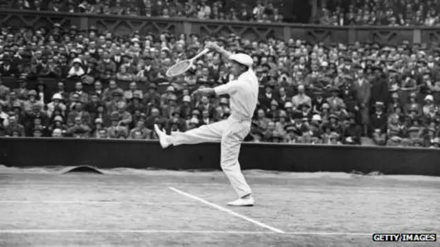 Lacoste ganó en París y Wimbledon en 1925.