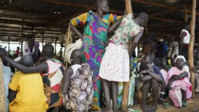 النزاع العرقي فاقم الوضع الإنساني. 