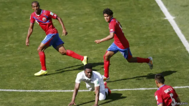 Kosta Rika dijuluki "pembunuh raksasa" setelah mengalahkan Uruguay, Italia dan menahan seri Inggris.