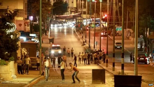 Волнения в среду