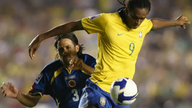 ब्राज़ील बनाम कोलंबिया