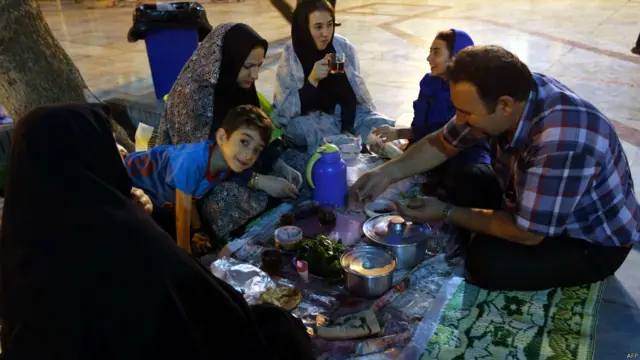 रमज़ान, ईरान, तेहरान