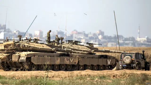 اسرائیلی فوج کا کہنا تھا کہ یہ قدم کشیدگی بڑھانے کے لیے نہیں بلکہ اپنی حفاظت کے لیے اٹھایا گیا ہے