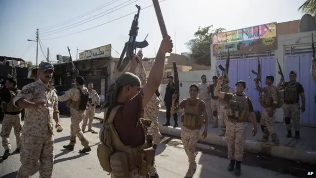 وقعت اشتباكات بين قوات الامن العراقية واتباع رجل دين شيعي في كربلاء