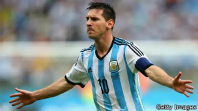 میسی کو گولڈن بوٹ حاصل کرنے کے لیے کم از کم ہیٹ ٹرک درکار ہے