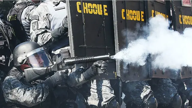 Empate sem gols, vitória folgada contra Camarões e o sufoco contra o Chile; veja como a seleção se saiu nesta Copa