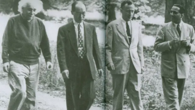 होमी जहांगीर भाभआ, अल्बर्ट आइंस्टाइन