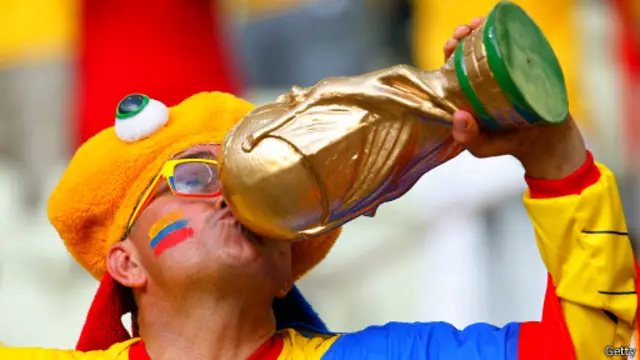 Cổ động viên Brazil và giấc mơ đoạt cúp vàng lần thứ 6 tại World Cup lần này.