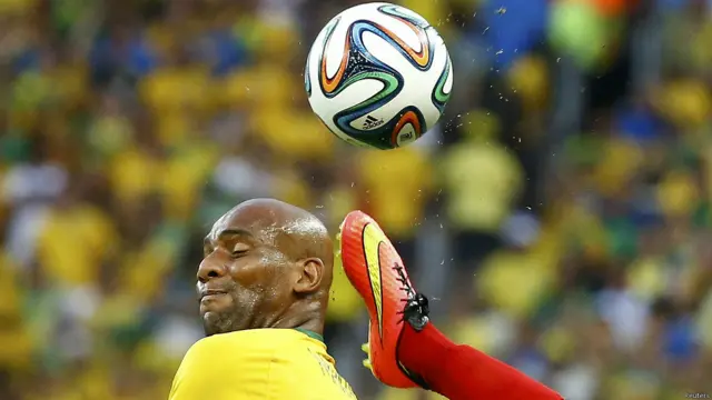 El gesto de Maicon. El pie de Ibarbo.