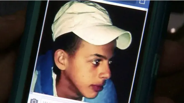 Mohammed Abu Khdair bị bắt cóc lên một chiếc xe hôm 2/7