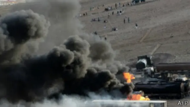 کابل میں پولیس کے سربراہ کے ترجمان ہشمت ستانزئی کا کہنا ہے کہ پولیس آگ کے بھڑکنے کی وجہ معلوم کرنے کی کوشش کر رہی ہے