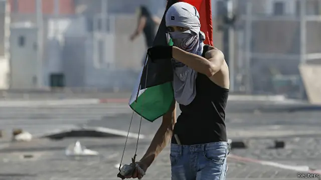 جاءت الاضطرابات في أعقاب تشييع جنازة أبو خضير