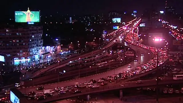 المصريون في كافة المحافظات يشكون من الانقطاع المتكرر للتيار الكهربائي